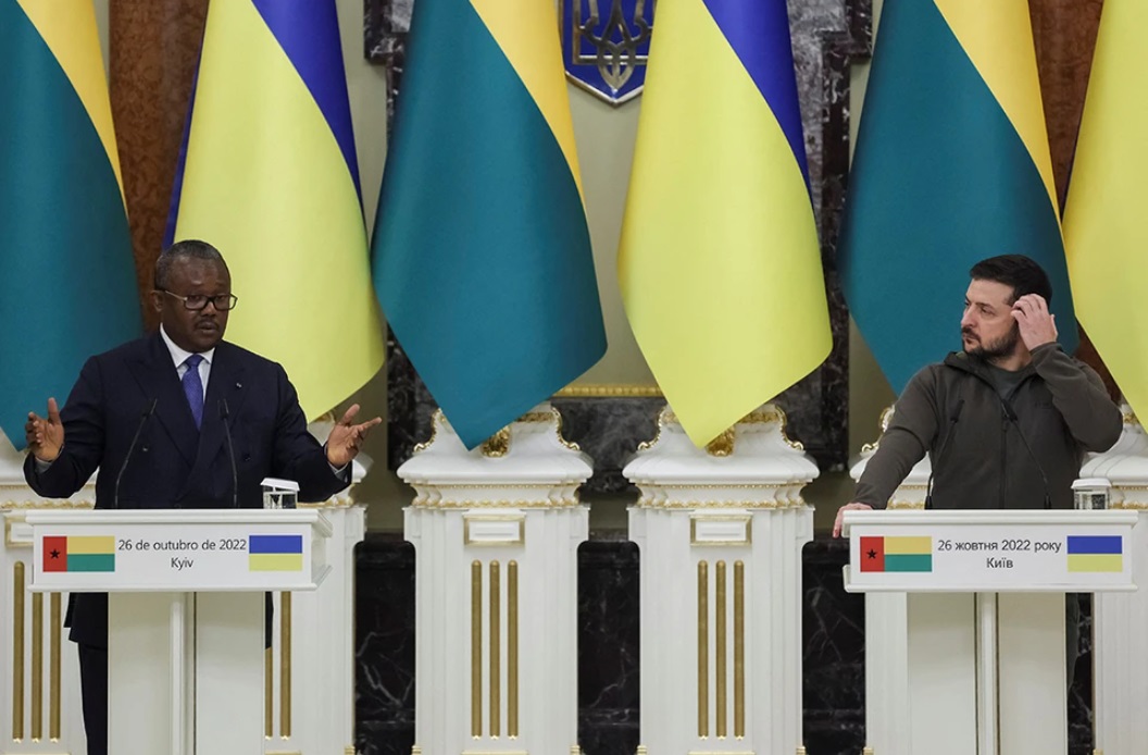 Гвинея-Бисау президенти Зеленскийга Путин музокараларга тайёрлигини маълум қилди