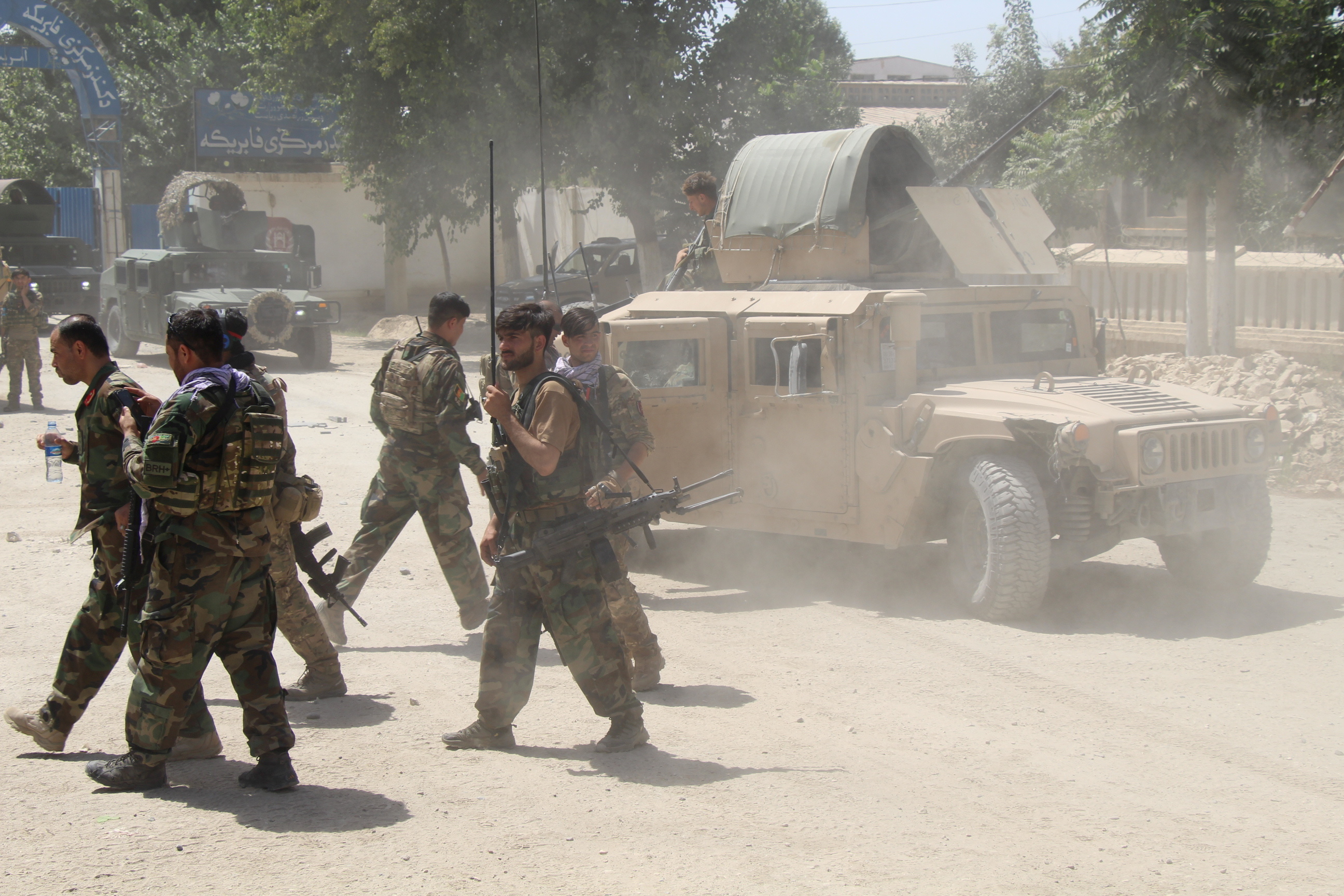 Нападение на границу. Афганистан захватили талибы 2021. Афганистан Талибан армия. Армия Талибан в Афганистане 2021.