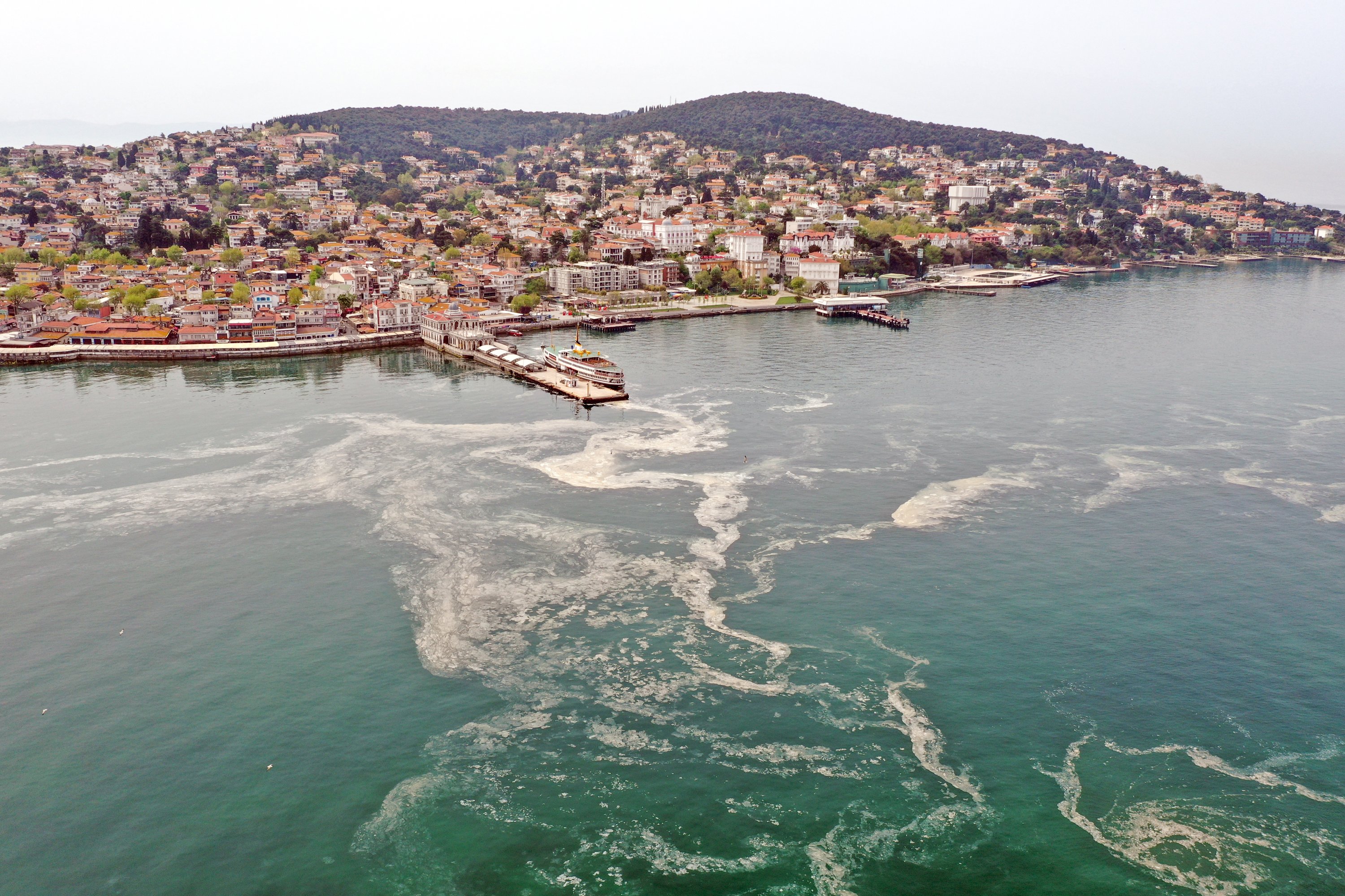 Мраморное море океан. Остров Мармара в Мраморном море. Мраморное море в Турции. Эсеньюрт мраморное море. Marmara Турция.