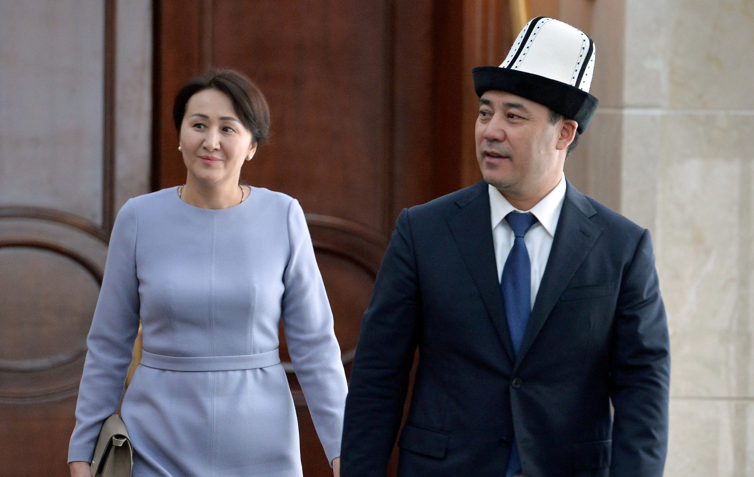 Жена киргиза. Жена президента Кыргызстана Садыра Жапарова.